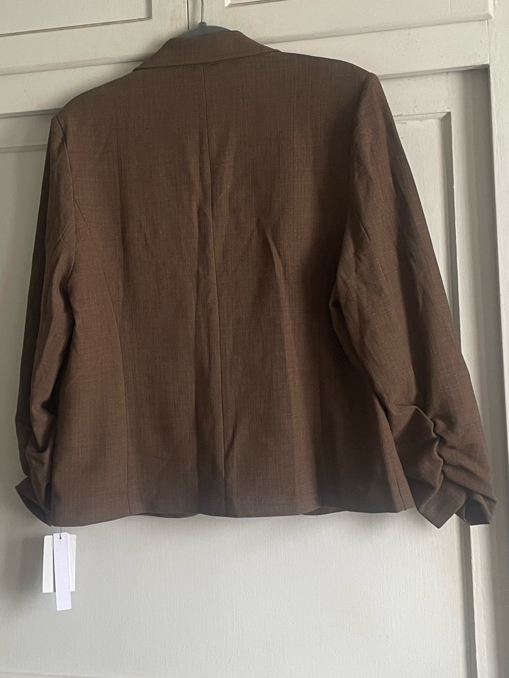 Amanda & Chelsea Women's Scrunch Sleeve Brown Blazer - NWT - Picture 3 of 8